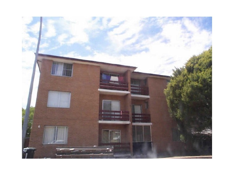 5/6 Goulburn St, Liverpool NSW 2170