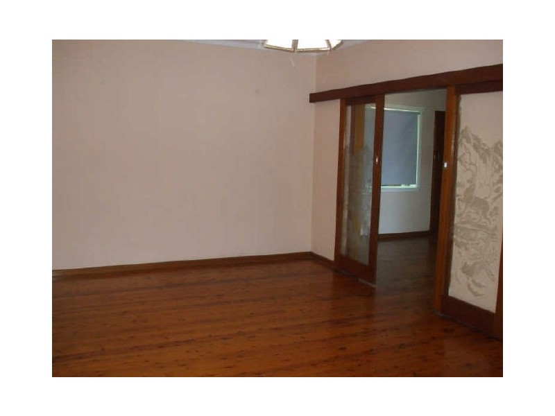 17 Pearce St, Liverpool NSW 2170