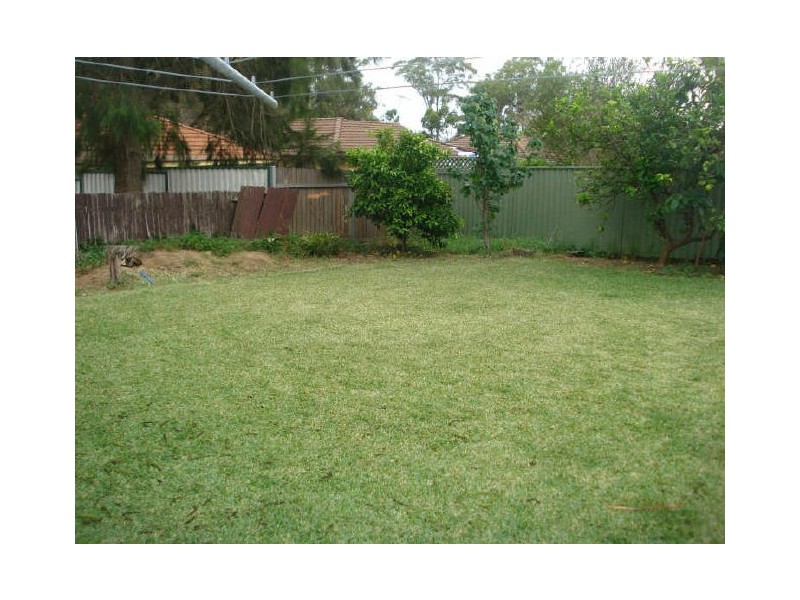 79 Montgomery Rd, Bonnyrigg NSW 2177