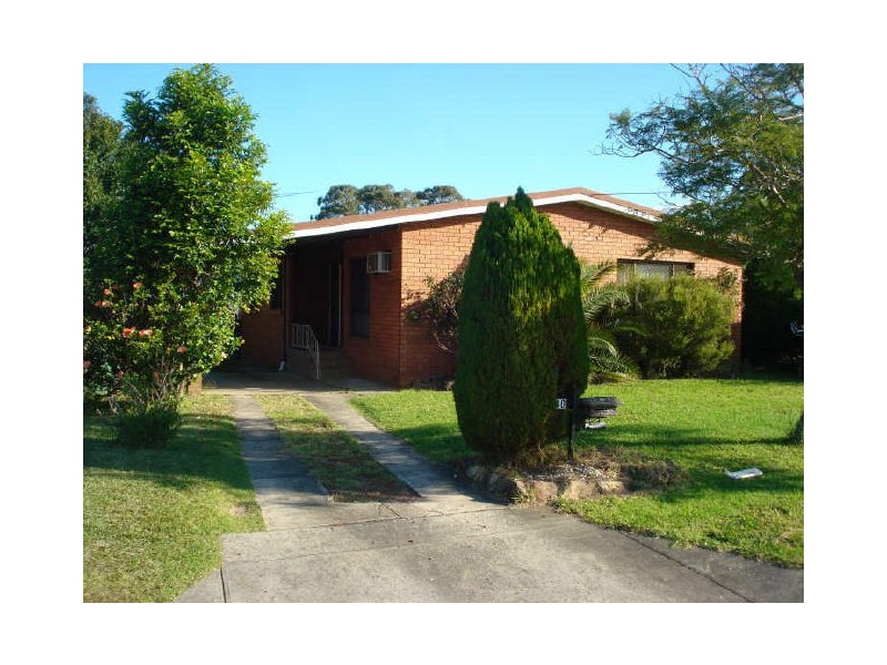 40 Chadwick Crescent, Fairfield West NSW 2165