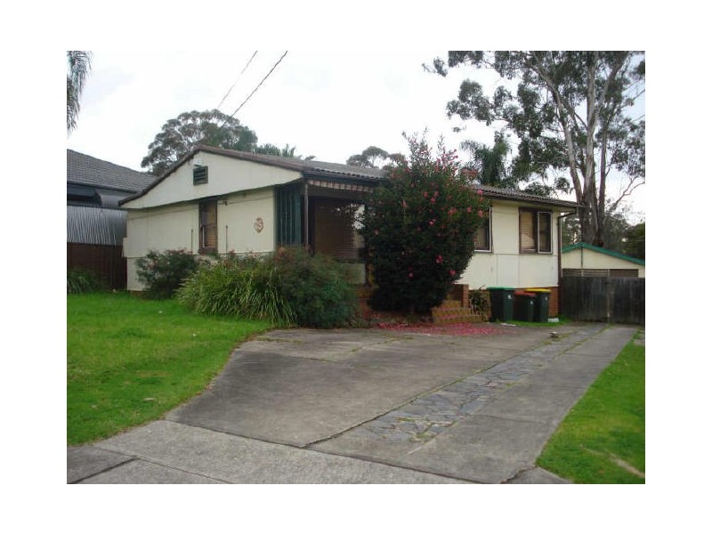 25 Boonoke Crescent, Miller NSW 2168