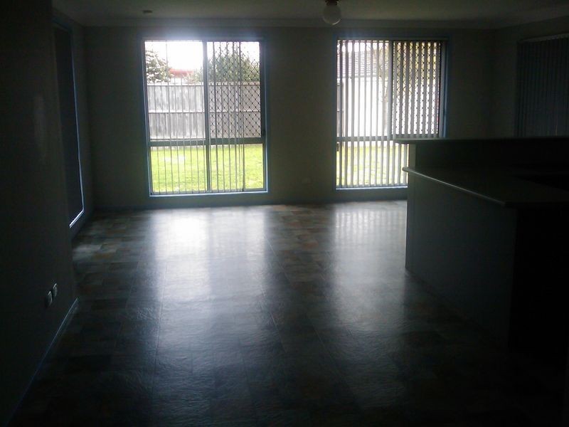 28 Conroy Court, Wattle Grove NSW 2173