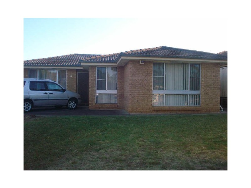 28 Stockdale Crescent, Abbotsbury NSW 2176