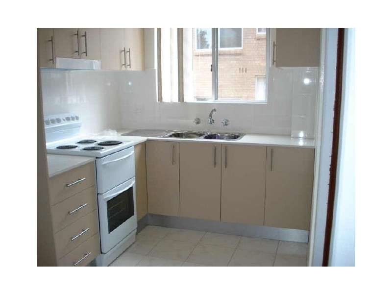 32 Pirie Street, Liverpool NSW 2170