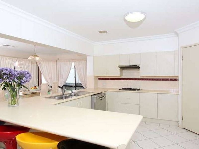 Prestons NSW 2170