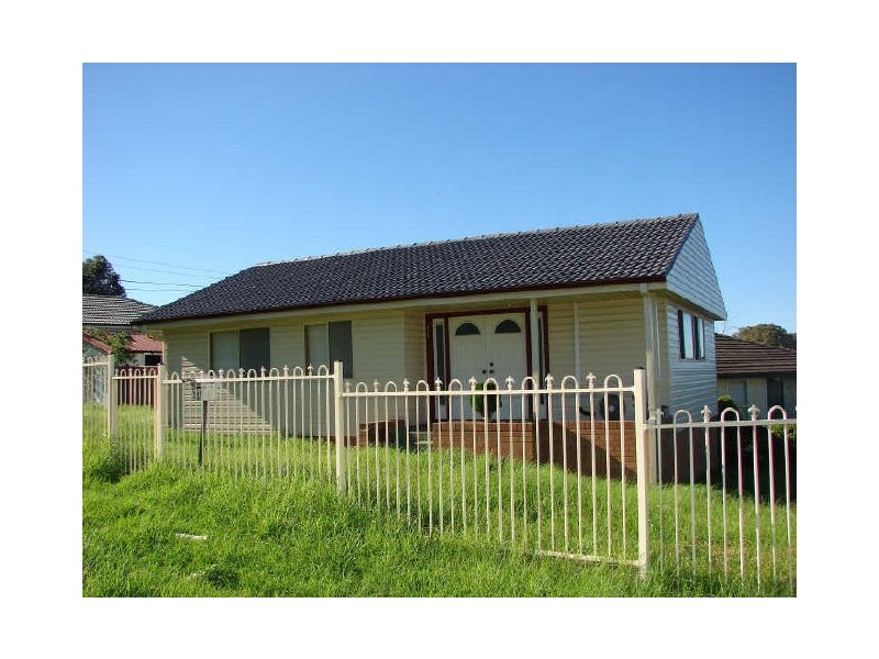 114 Strickland Crescent, Ashcroft NSW 2168