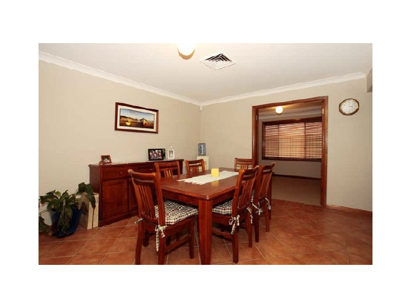 West Hoxton NSW 2171