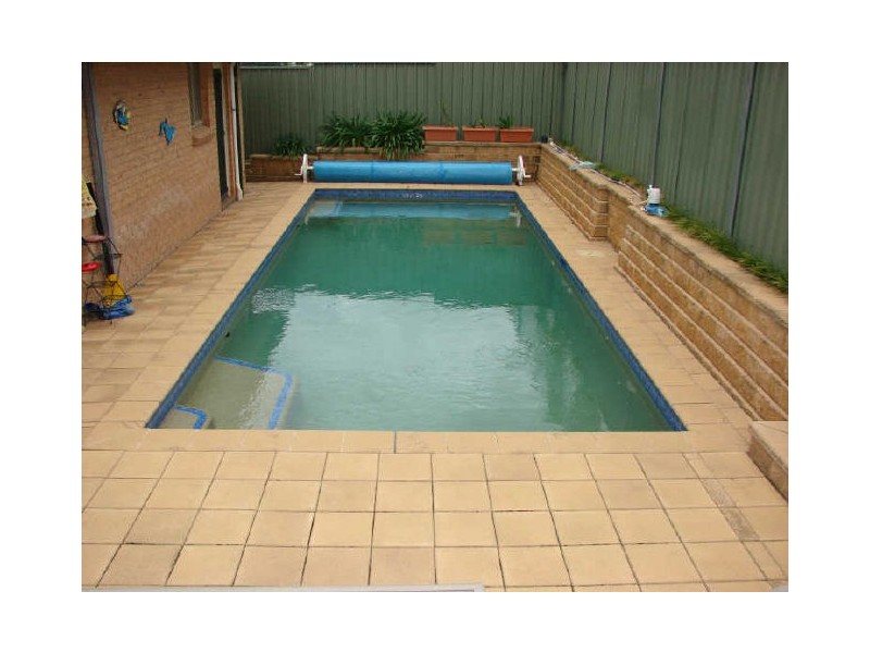 86 Jacaranda Crescent, Casula NSW 2170