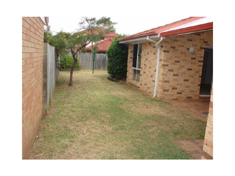 Wattle Grove NSW 2173