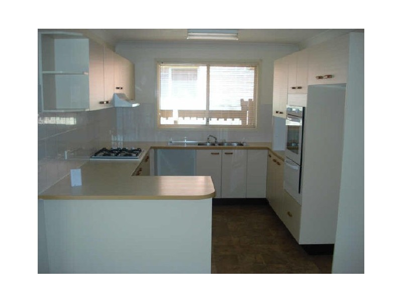 Wattle Grove NSW 2173