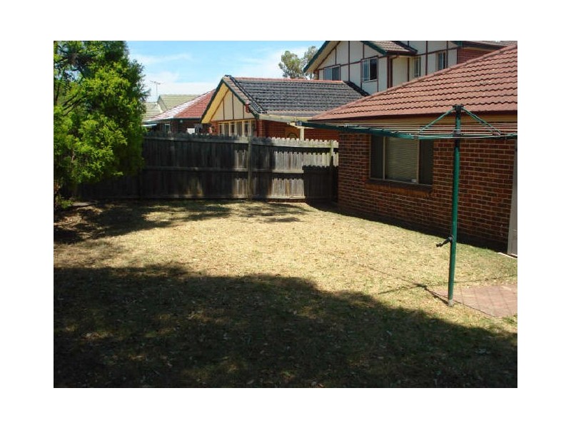 Wattle Grove NSW 2173