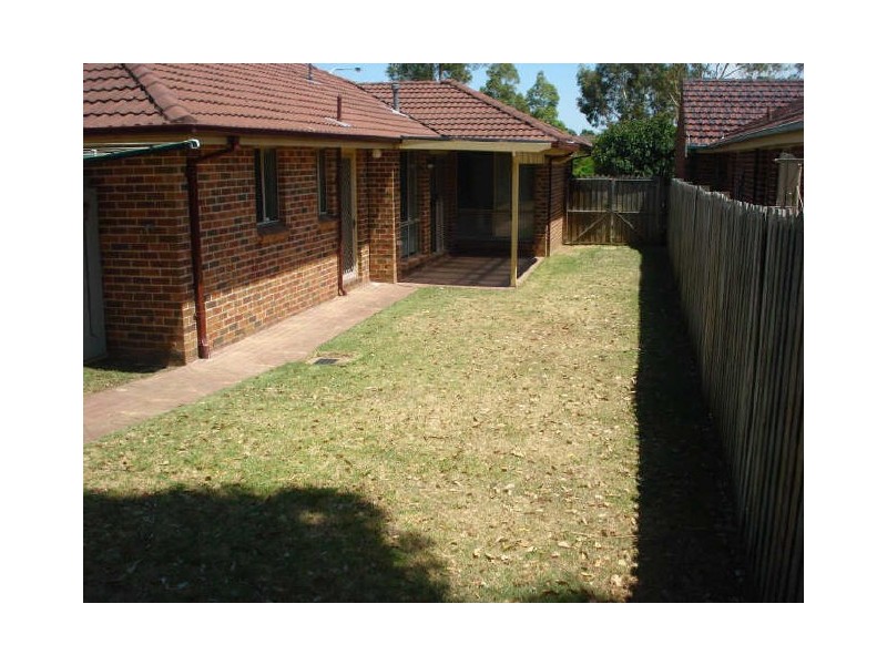 Wattle Grove NSW 2173
