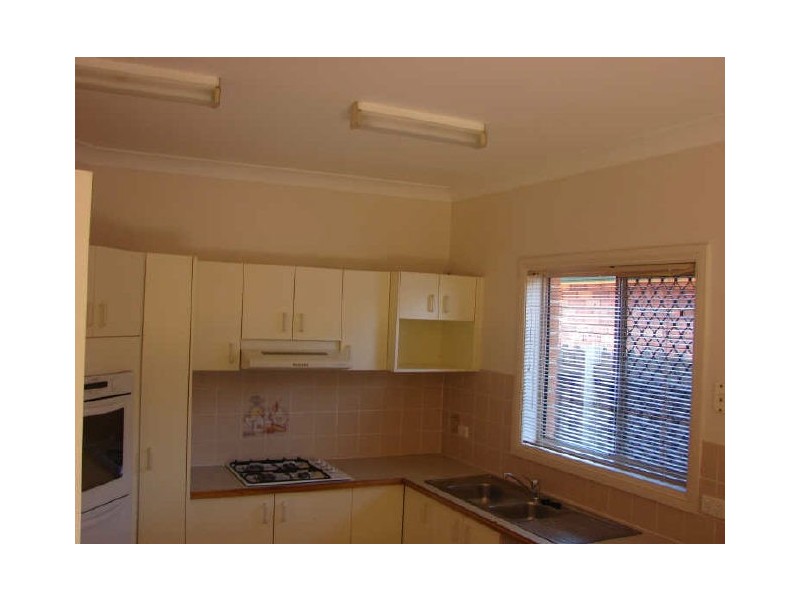 Wattle Grove NSW 2173