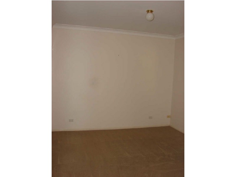 Wattle Grove NSW 2173