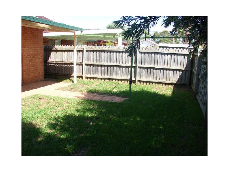 Wattle Grove NSW 2173