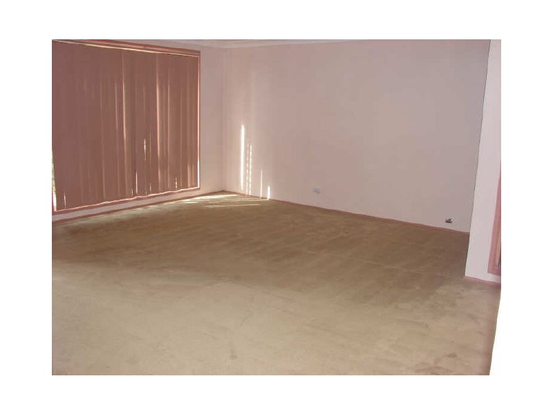 Wattle Grove NSW 2173