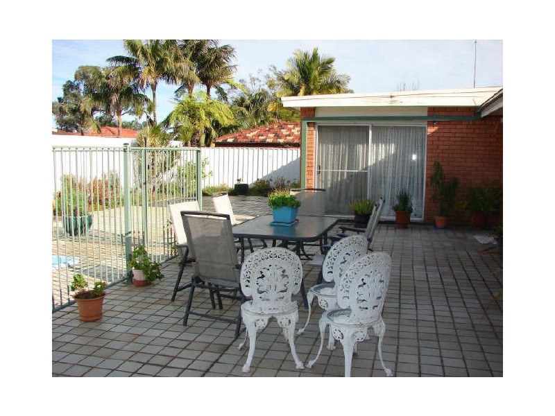 37 Lucas Avenue, Moorebank NSW 2170