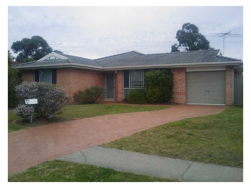 28 Conroy Court, Wattle Grove NSW 2173