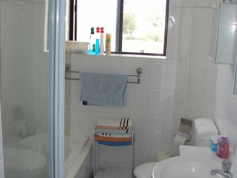 2/15 Hart Street, Warwick Farm NSW 2170