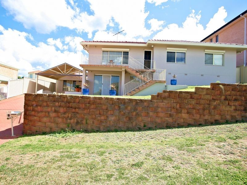 8 Scottsdale Circuit, West Hoxton NSW 2171