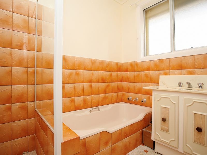 8 Scottsdale Circuit, West Hoxton NSW 2171