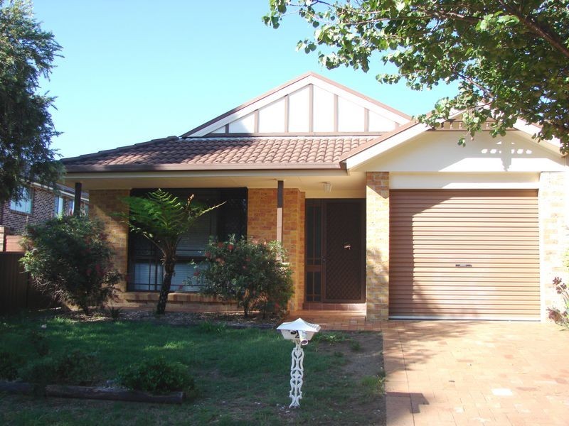 Wattle Grove NSW 2173