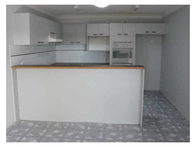 Wattle Grove NSW 2173