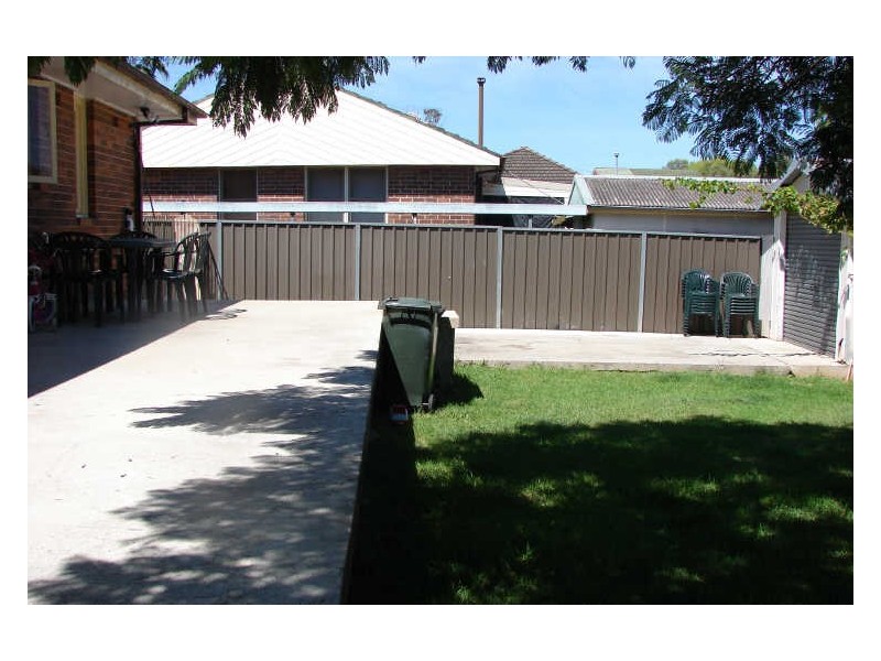 10 Insignia Street, Sadleir NSW 2168