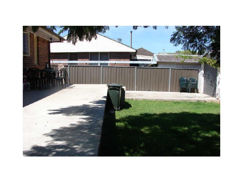 10 Insignia Street, Sadleir NSW 2168