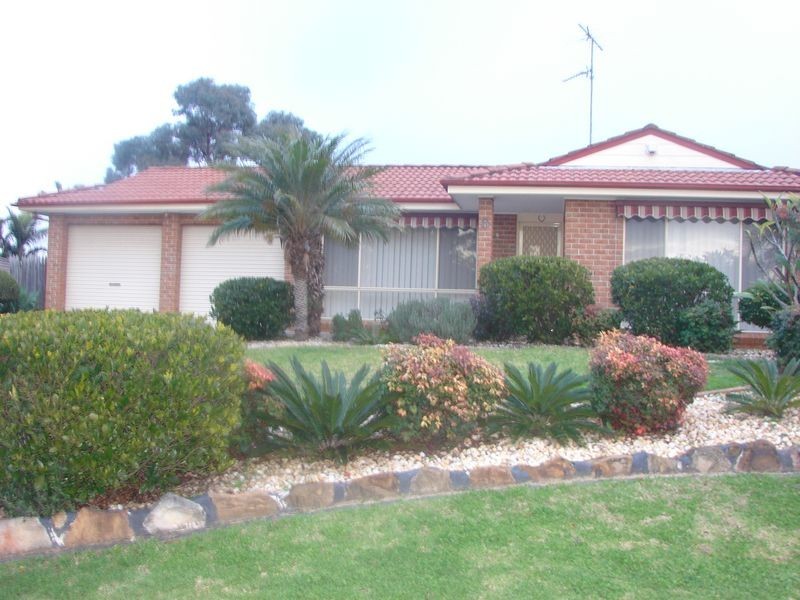 8 Tattler Place, Hinchinbrook NSW 2168