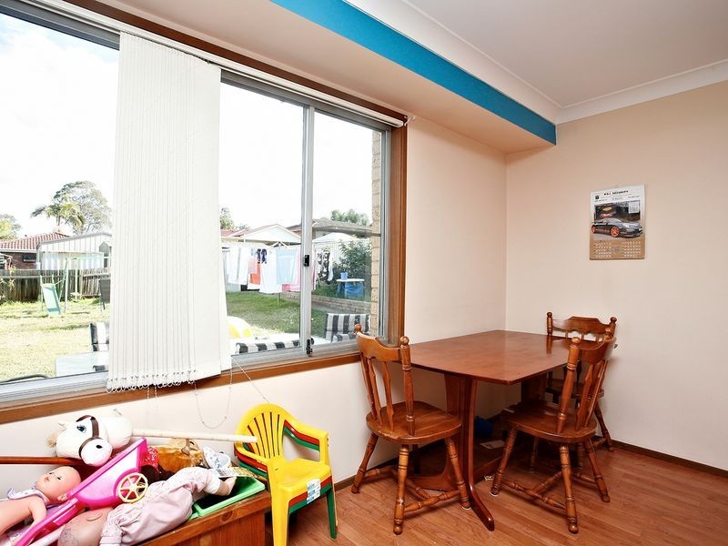 28 Stockdale Crescent, Abbotsbury NSW 2176