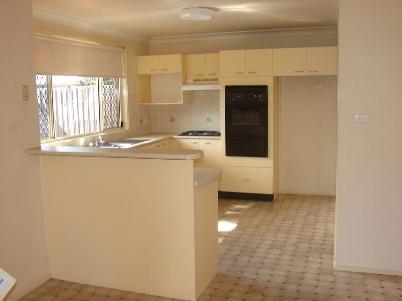 Wattle Grove NSW 2173