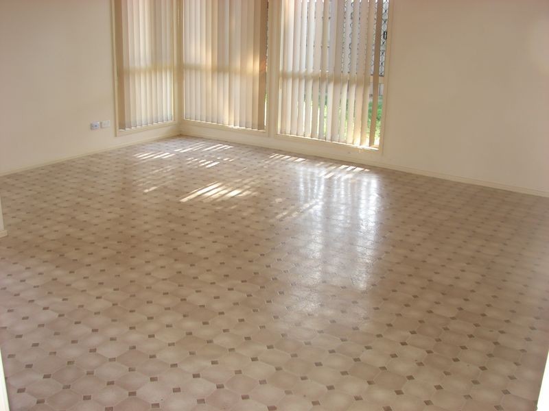 Wattle Grove NSW 2173