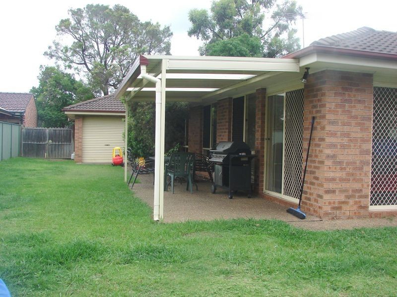 Wattle Grove NSW 2173