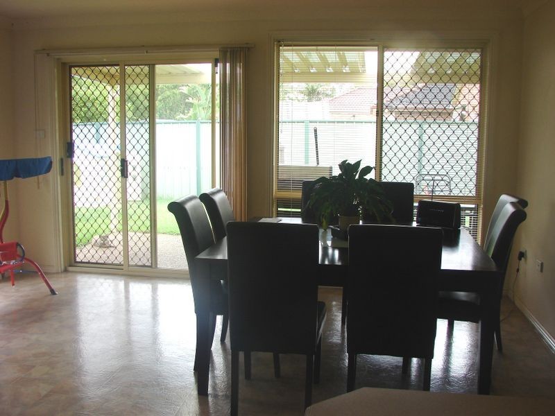 Wattle Grove NSW 2173
