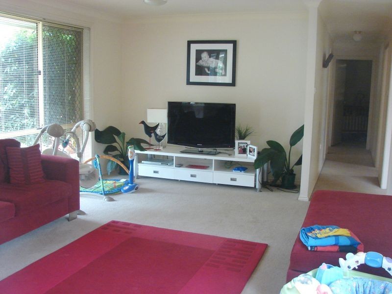 Wattle Grove NSW 2173