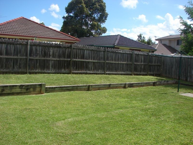 Wattle Grove NSW 2173