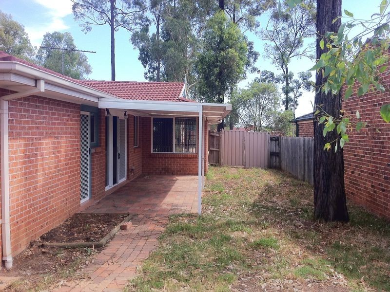 Wattle Grove NSW 2173