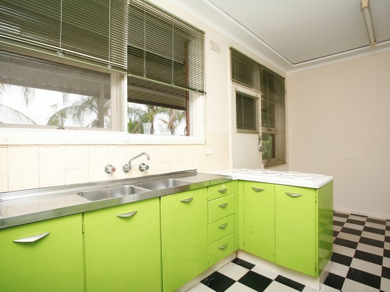 13 Woodstock Road, Carlingford NSW 2118