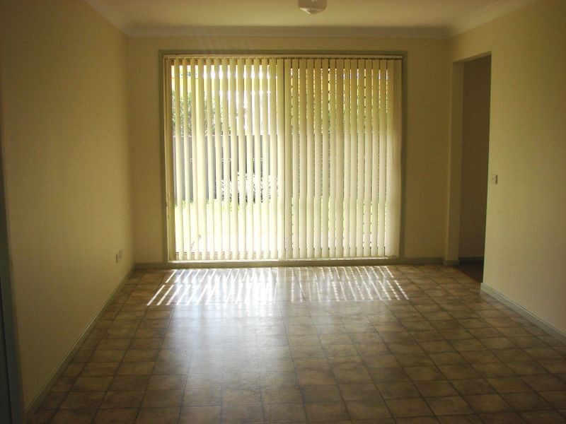 18 Acola Court, Wattle Grove NSW 2173