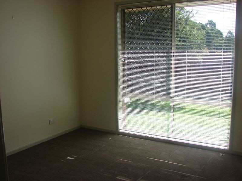 Wattle Grove NSW 2173