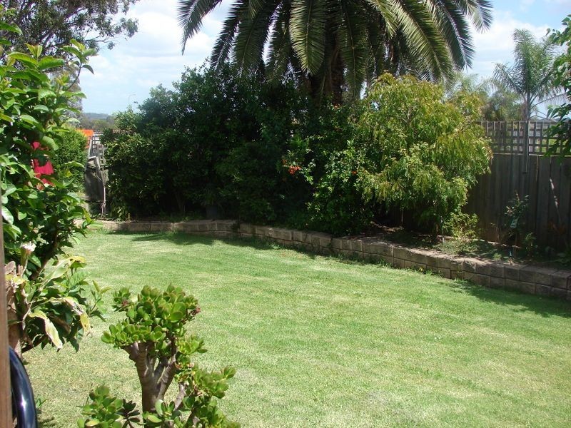 9 Brooman Street, Prestons NSW 2170