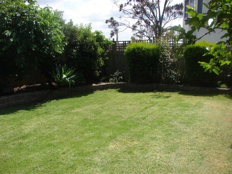 9 Brooman Street, Prestons NSW 2170