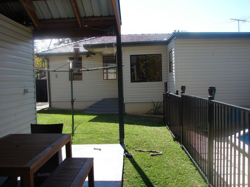 4 Dargie Street, Mount Pritchard NSW 2170