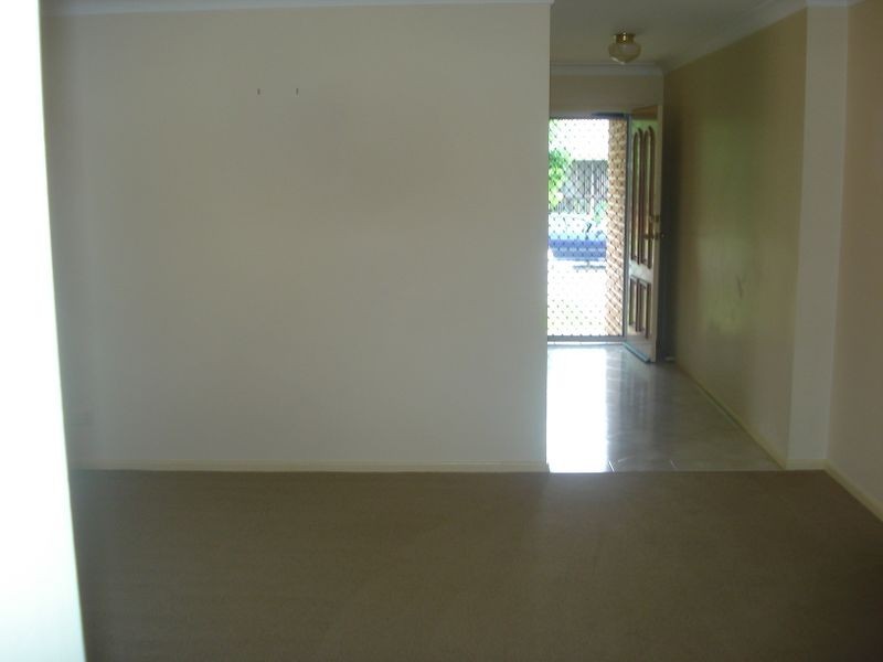 Wattle Grove NSW 2173