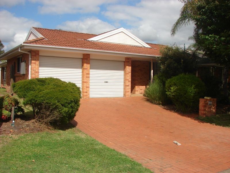Wattle Grove NSW 2173
