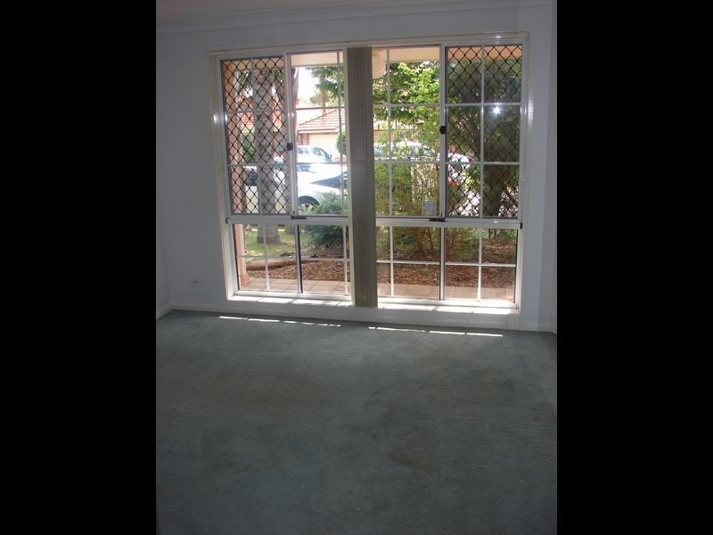 Wattle Grove NSW 2173