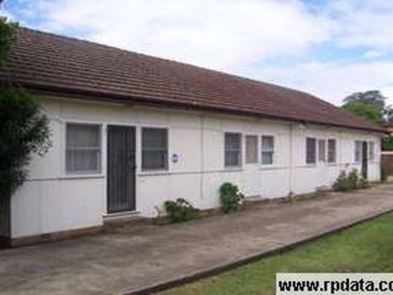 38 Market Street, Moorebank NSW 2170