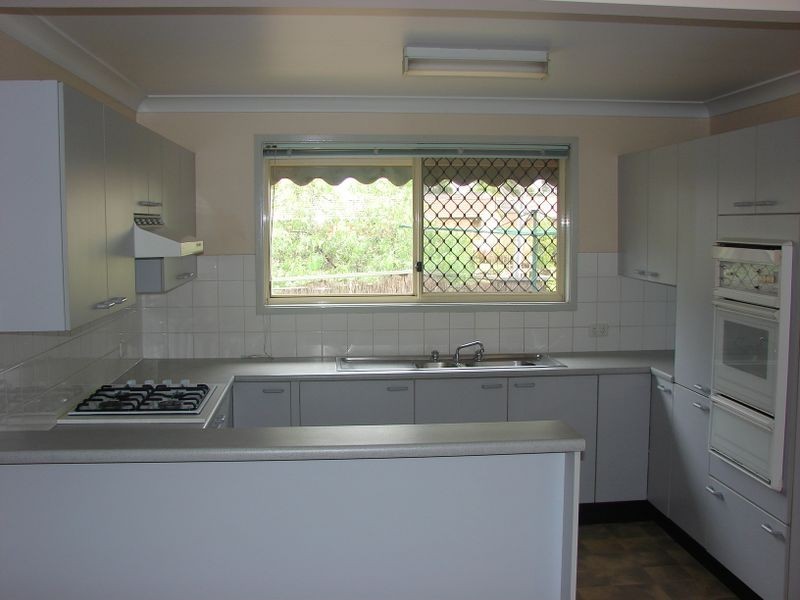 Wattle Grove NSW 2173