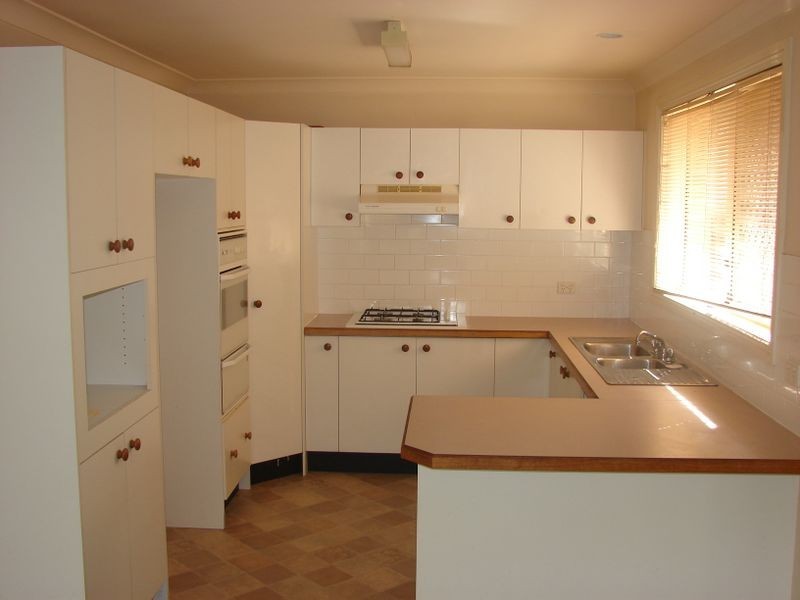 Wattle Grove NSW 2173